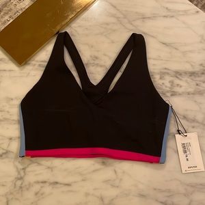 Brand new Splits59 sports bra